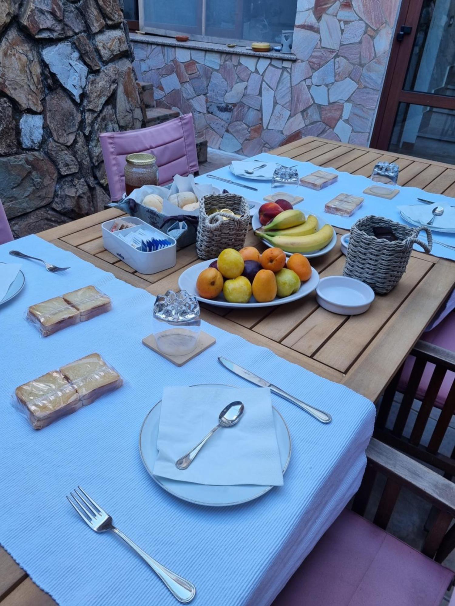איגלסיאס B&B Sa Costera מראה חיצוני תמונה